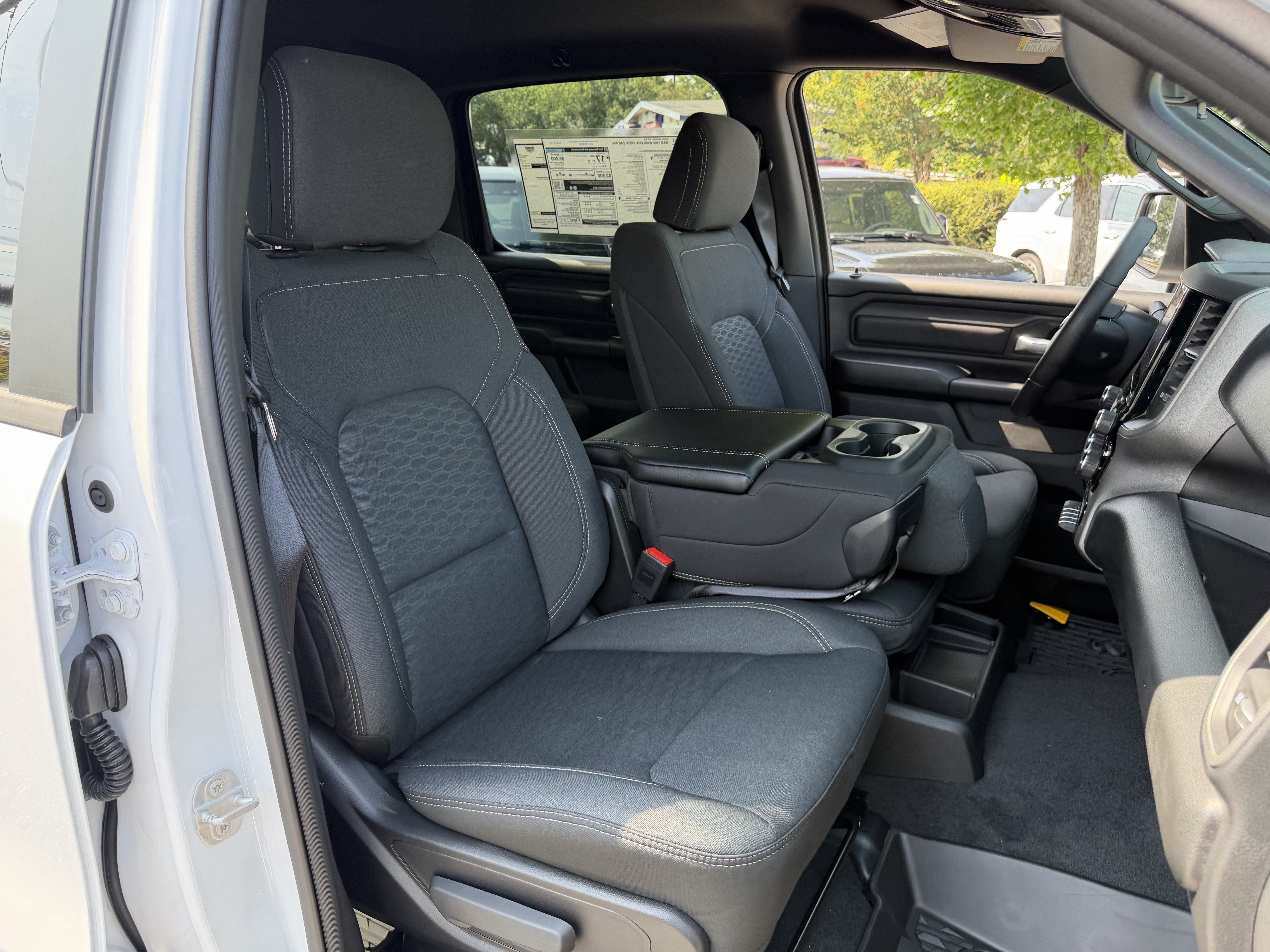 New 2026 RAM 1500 Warlock AWD/4WD image 33