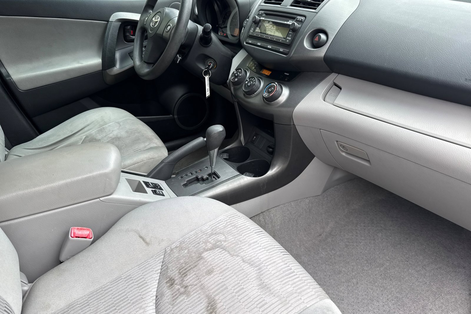 Used 2012 Toyota RAV4 4WD image 18