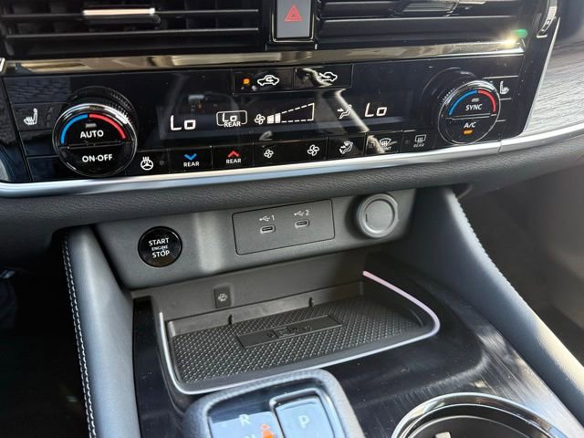 New 2026 Nissan Rogue Platinum w/ Platinum Premium Package image 24