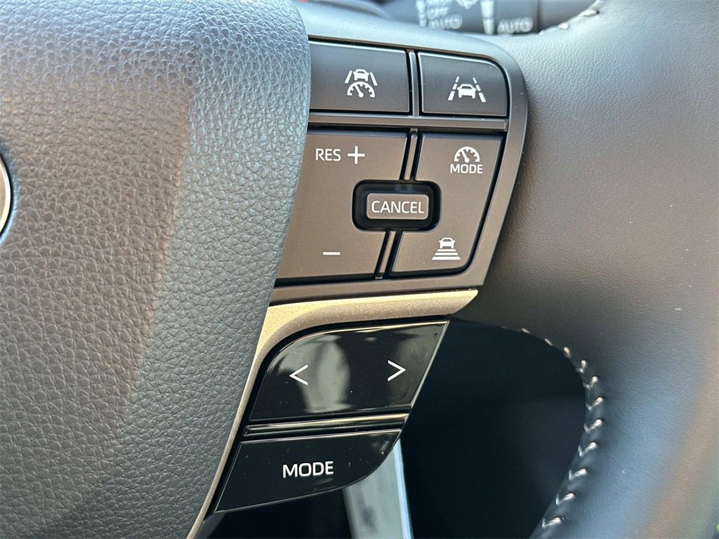 New 2026 Toyota Crown Platinum image 23