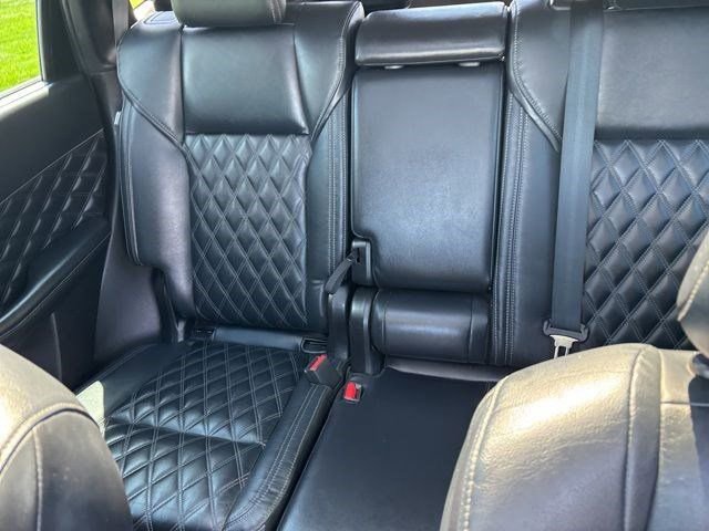 Used 2023 Mitsubishi Outlander SEL AWD/4WD image 30