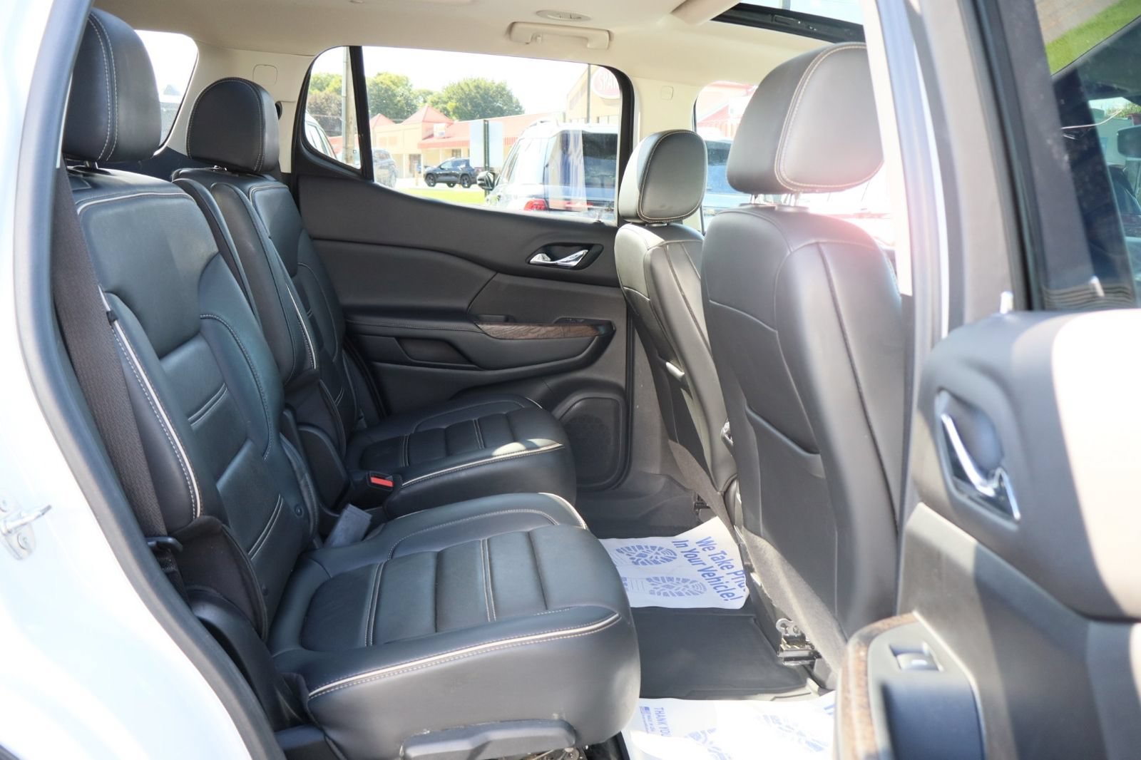 Used 2021 GMC Acadia Denali w/ Denali Ultimate Package AWD/4WD image 35