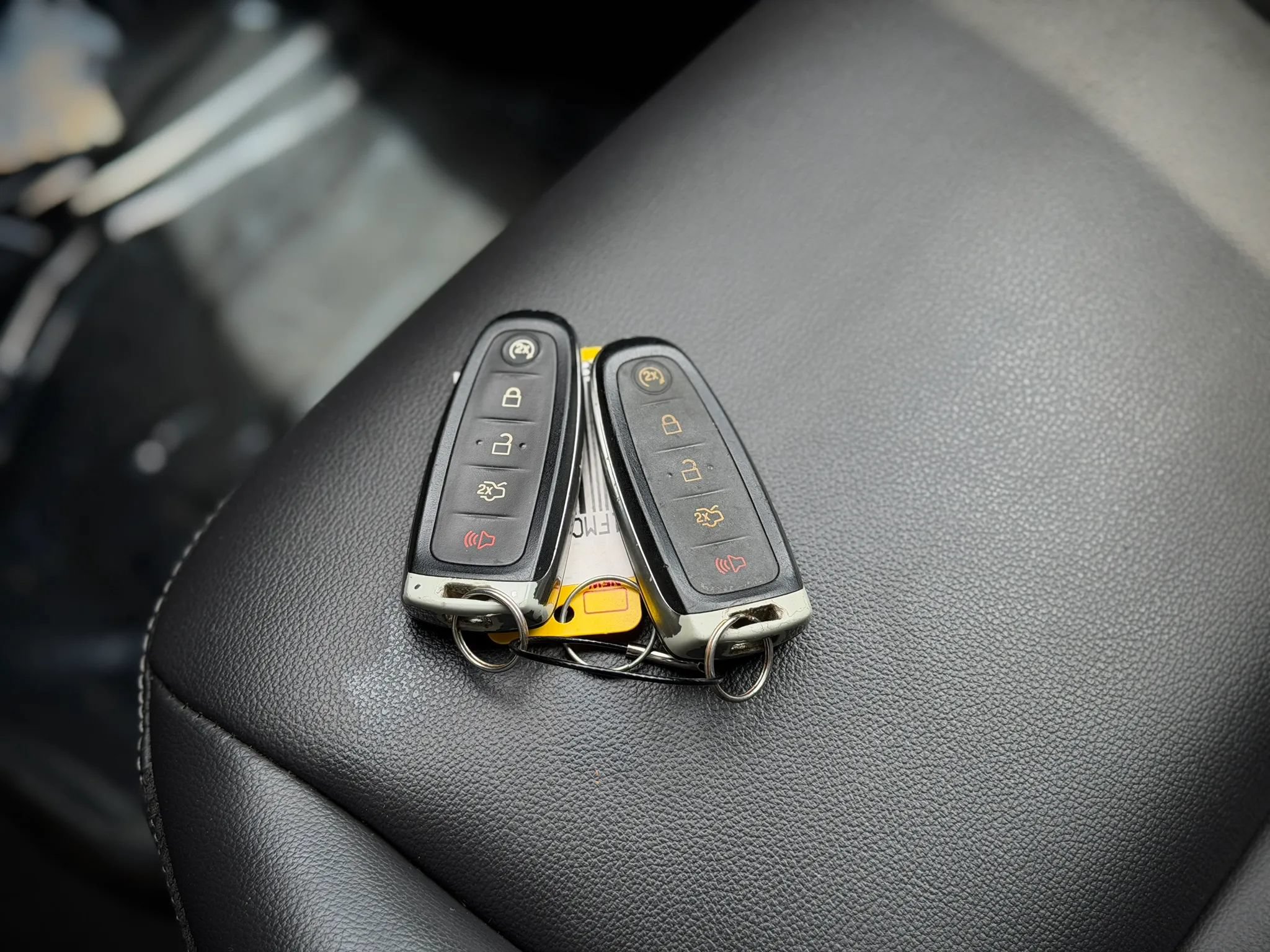 Used 2019 Ford Escape SEL FWD image 17