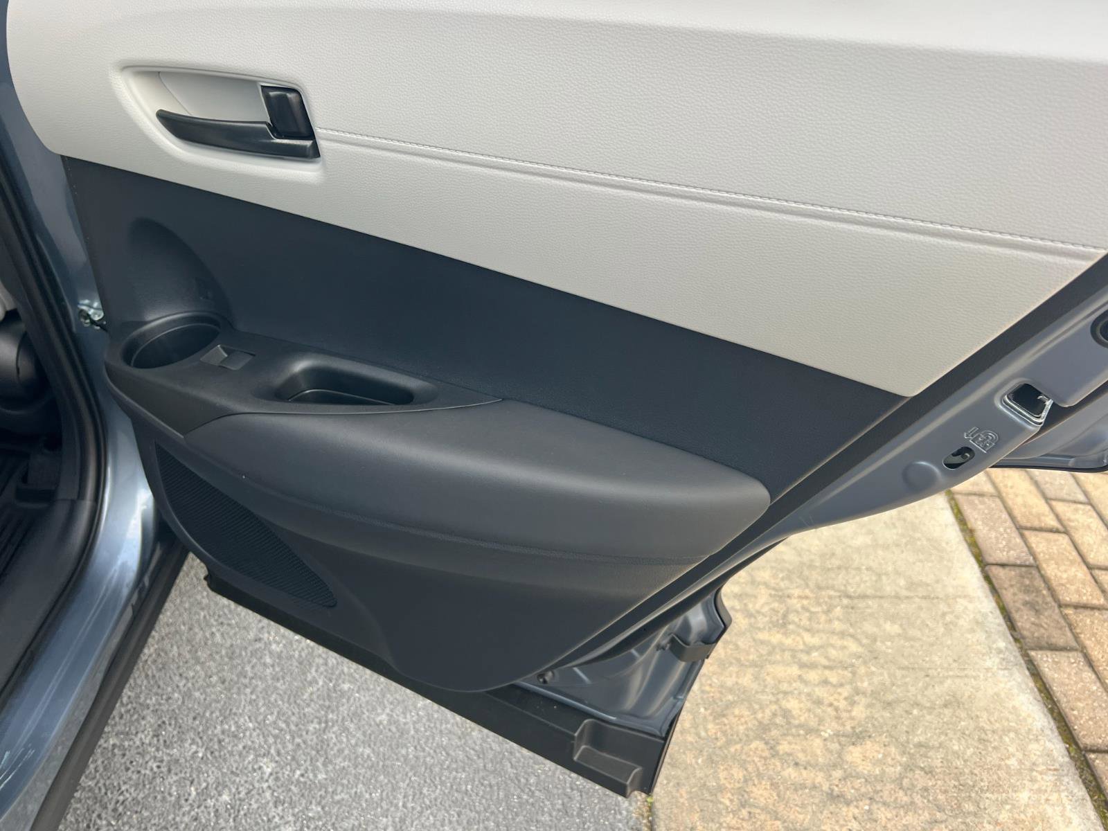 New 2026 Toyota Corolla Cross L image 16