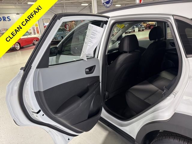 Used 2018 Hyundai Kona SEL AWD/4WD image 24