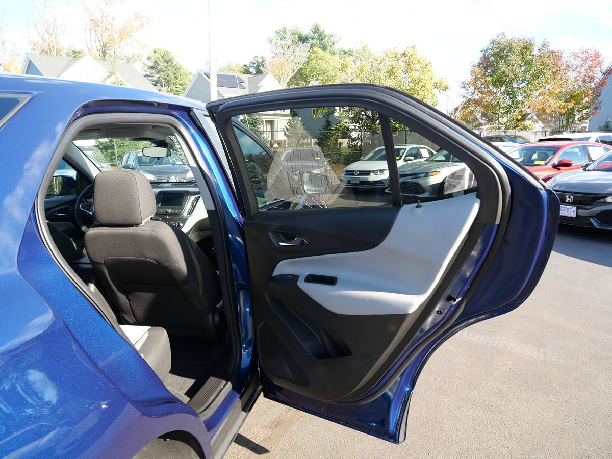 Used 2023 Chevrolet Equinox LT w/ Driver Convenience Package AWD/4WD image 30