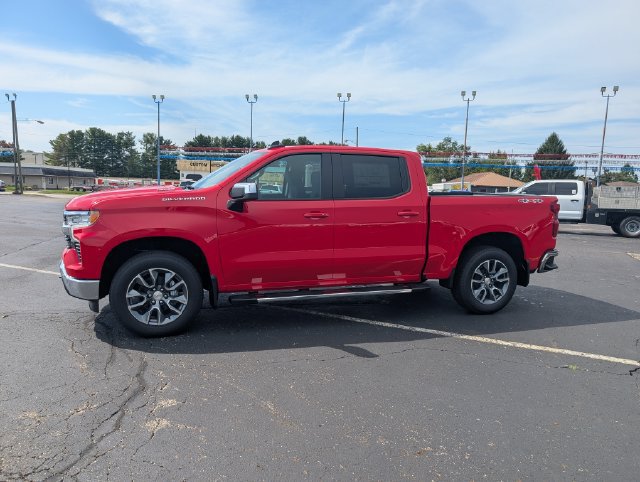 New 2026 Chevrolet Silverado 1500 LT w/ Convenience Package II AWD/4WD image 5