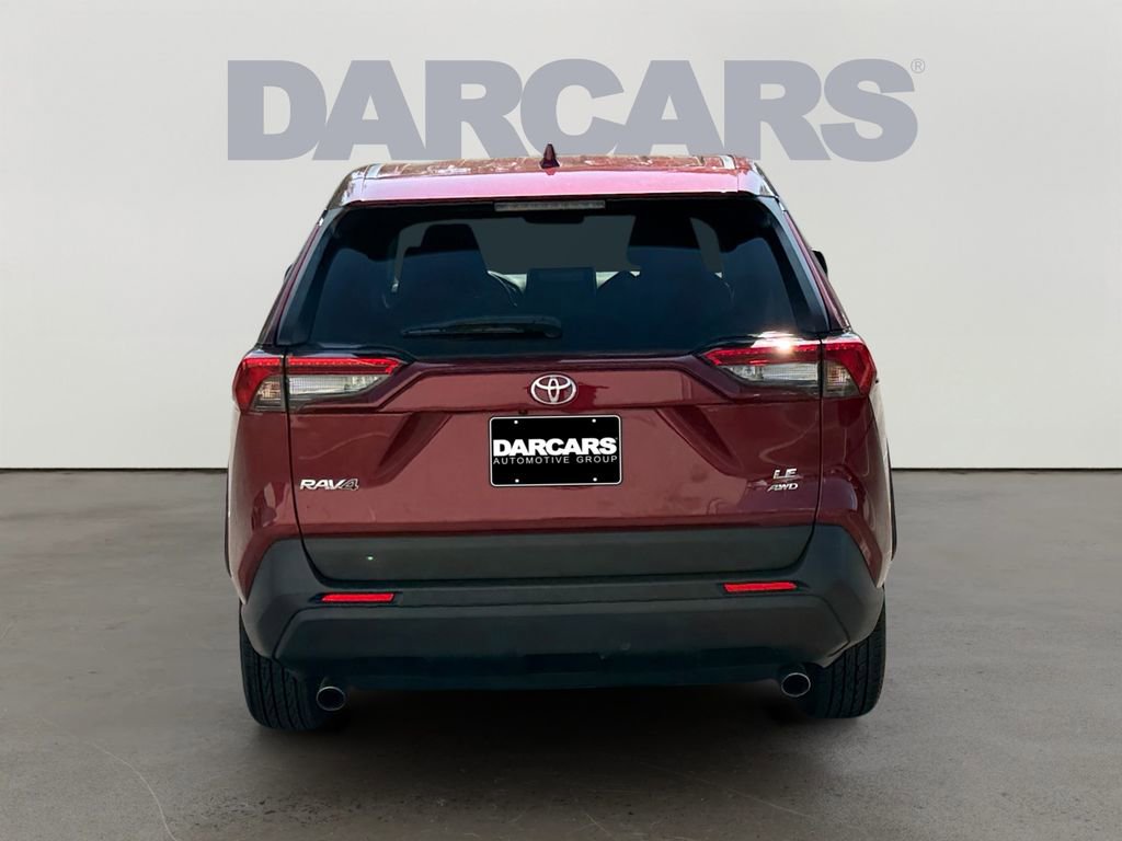 Used 2024 Toyota RAV4 LE AWD/4WD image 6