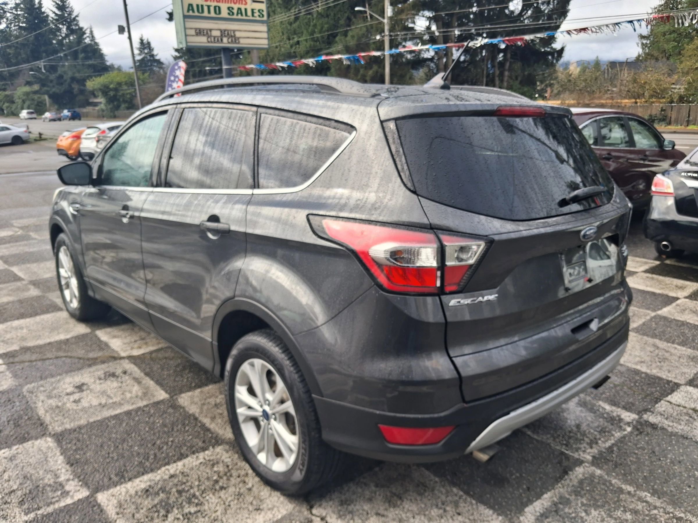 Used 2018 Ford Escape SEL w/ Ford Safe & Smart Package image 2