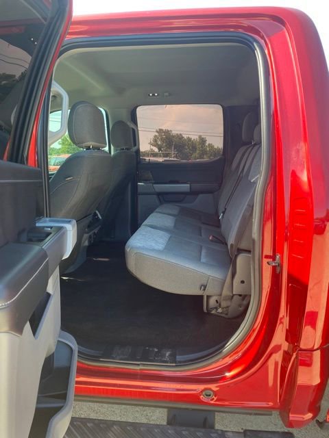Used 2021 Ford F150 XLT w/ Equipment Group 302A High AWD/4WD image 13