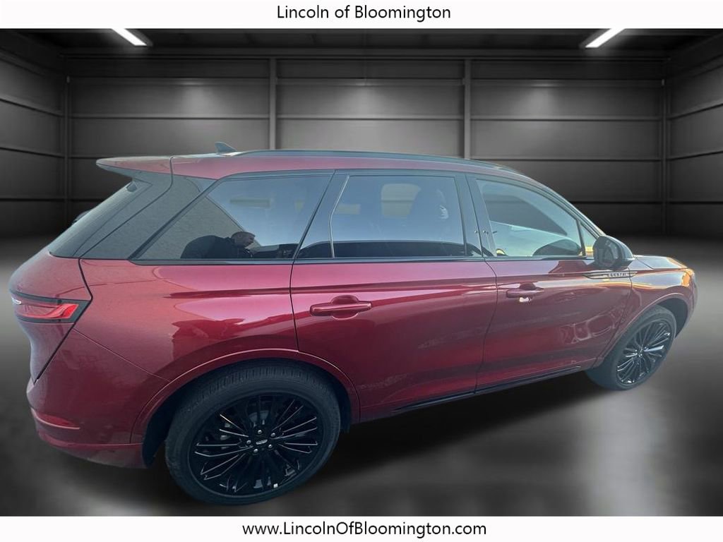New 2025 Lincoln Corsair AWD w/ Equipment Group 101A image 10