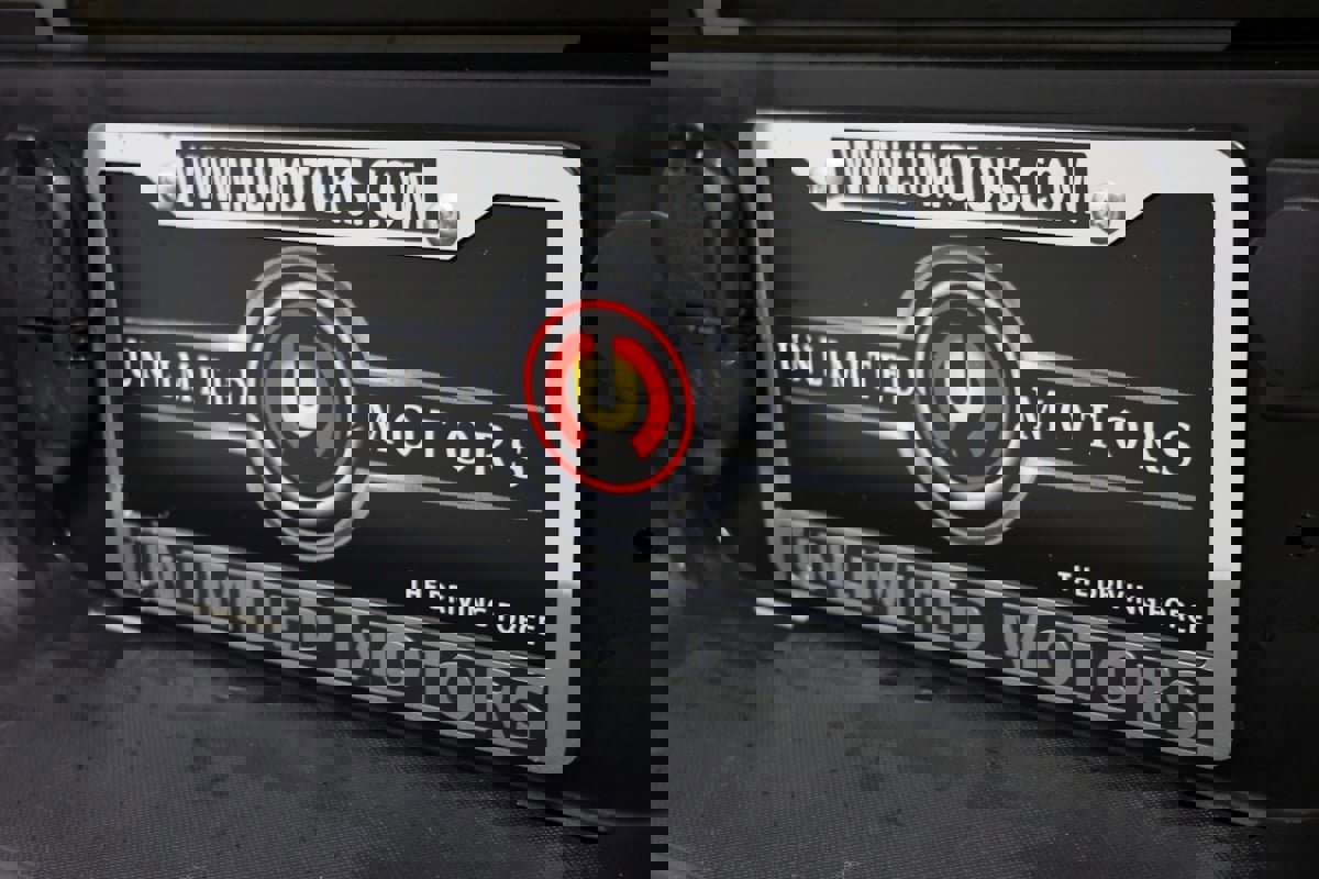 Used 2020 Ford F350 Platinum w/ FX4 Off-Road Package image 22