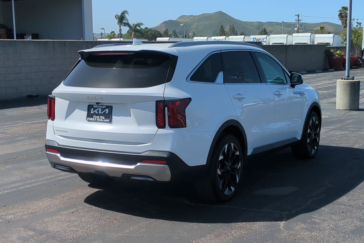 New 2026 Kia Sorento EX FWD image 5