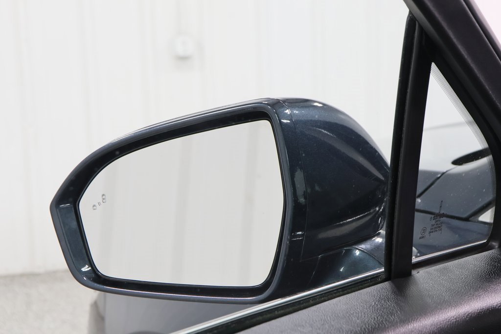 Used 2023 Lincoln Nautilus AWD w/ Premium Package image 23