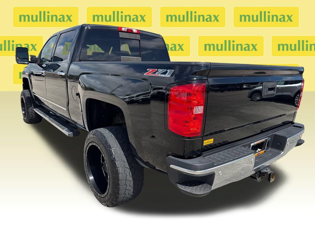 Used 2015 Chevrolet Silverado 2500 LTZ w/ Duramax Plus Package AWD/4WD image 10