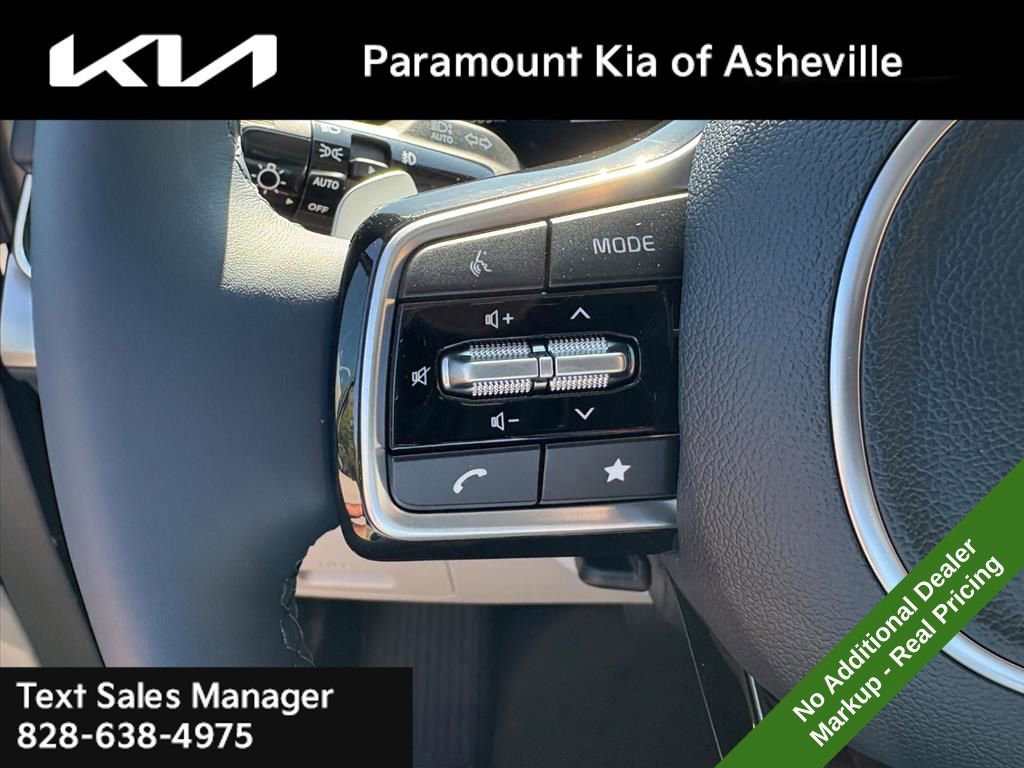 New 2026 Kia Carnival SX w/ SX Dark Edition Package image 14