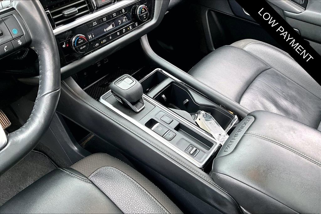 Used 2023 Nissan Pathfinder SL w/ SL Premium Package image 17