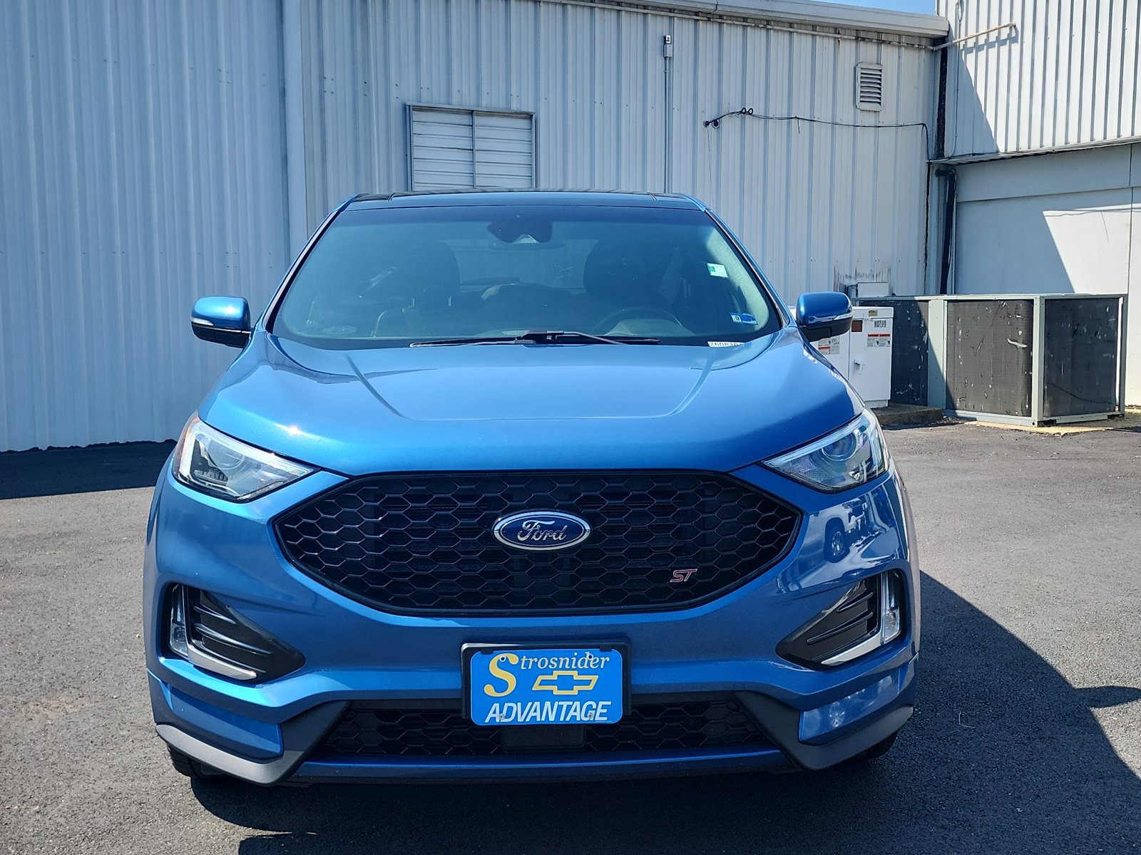 Used 2019 Ford Edge ST w/ Convenience Package AWD/4WD image 8