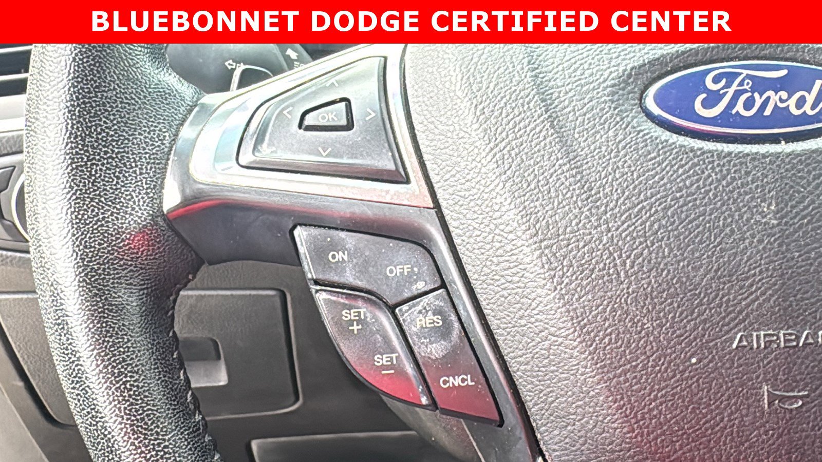 Used 2017 Ford Edge Titanium image 22