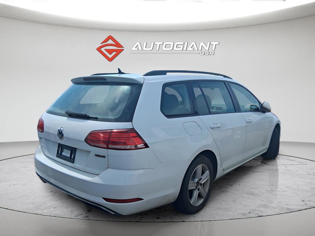 Used 2019 Volkswagen Golf S AWD/4WD image 3