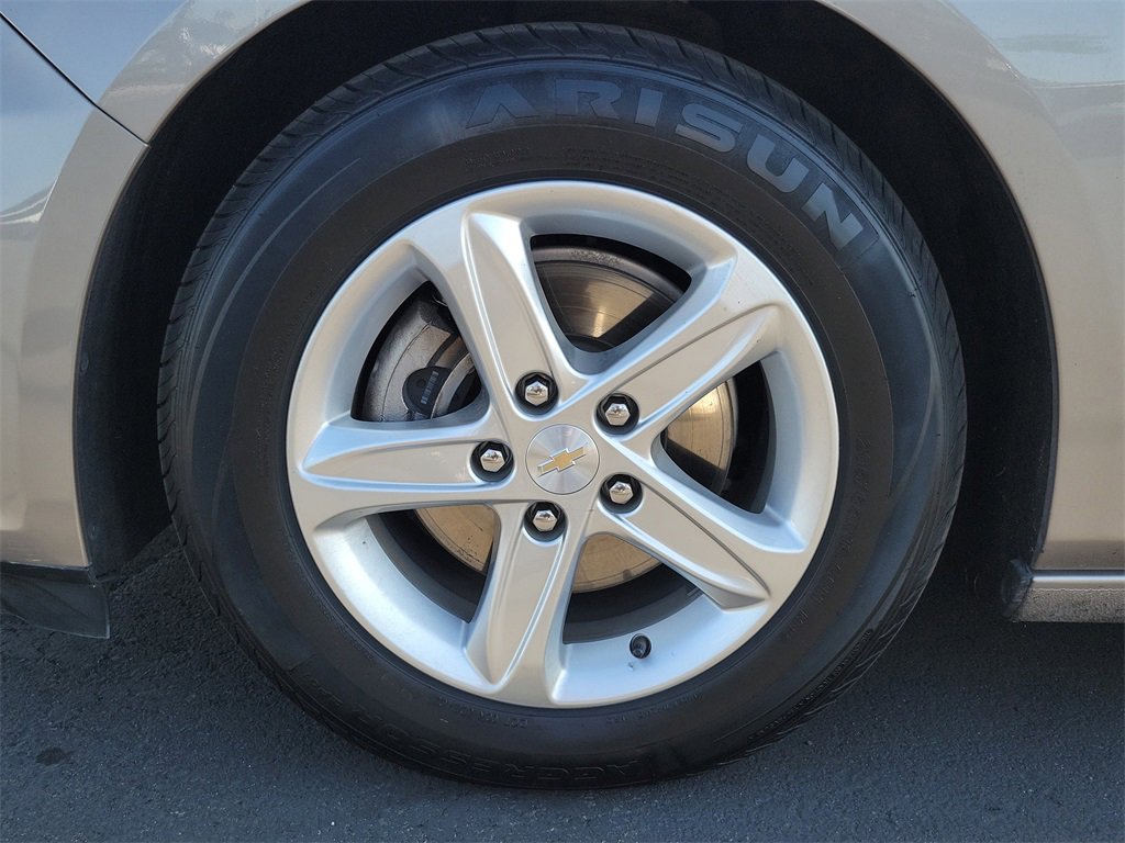 Used 2023 Chevrolet Malibu LT image 27