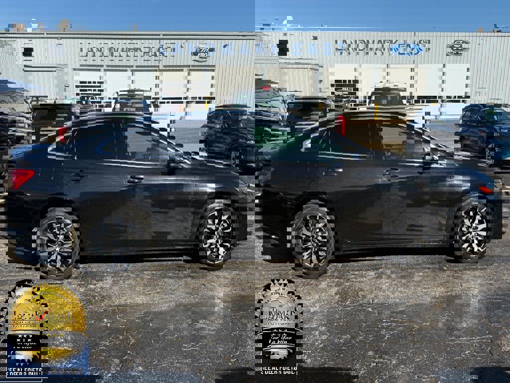 Used 2022 Chevrolet Malibu RS image 4