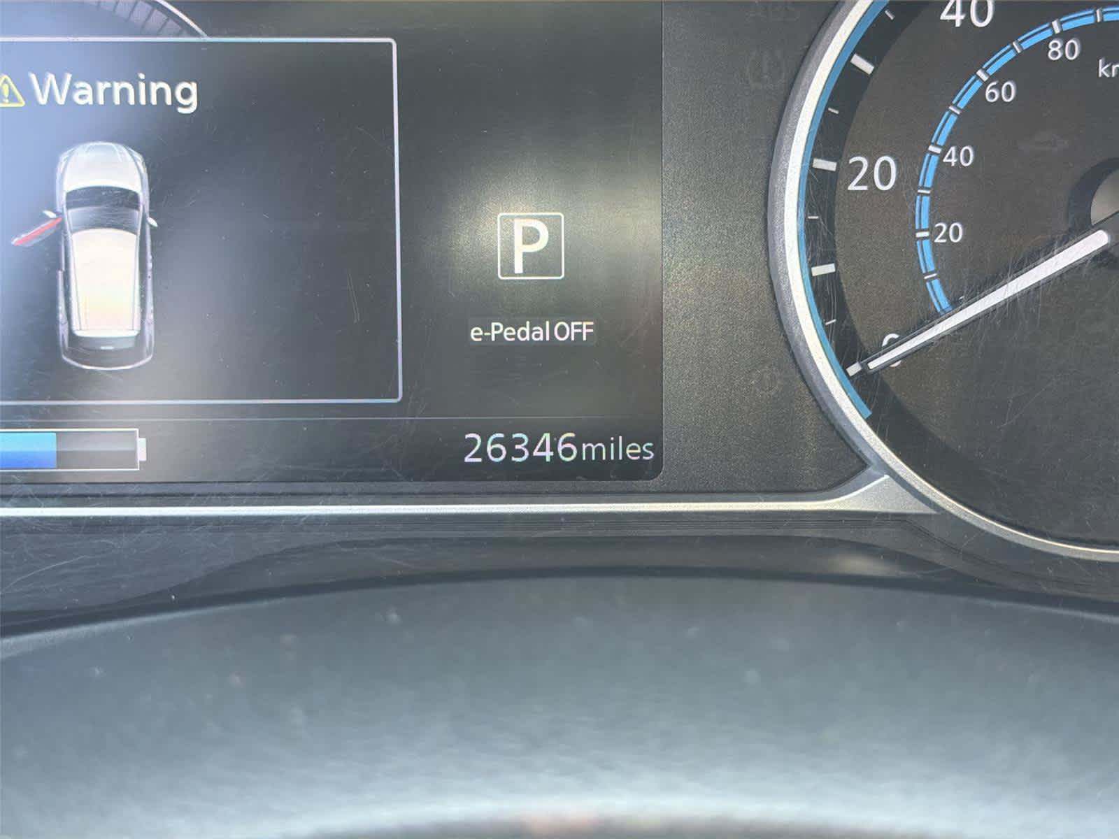 Used 2025 Nissan Leaf S FWD image 19