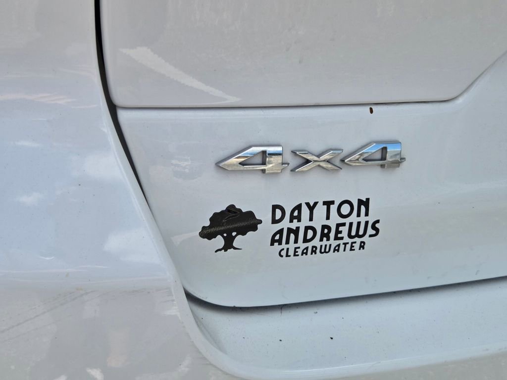 Used 2022 Jeep Grand Cherokee Limited AWD/4WD image 13