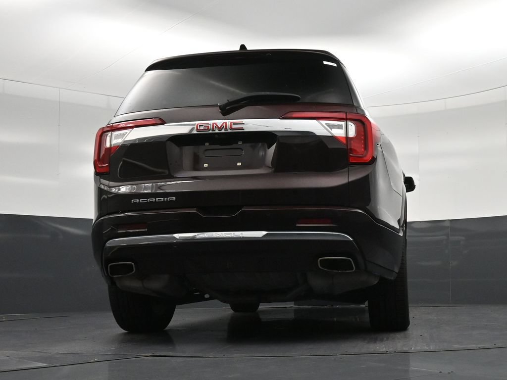 Used 2020 GMC Acadia Denali w/ Technology Package FWD image 26