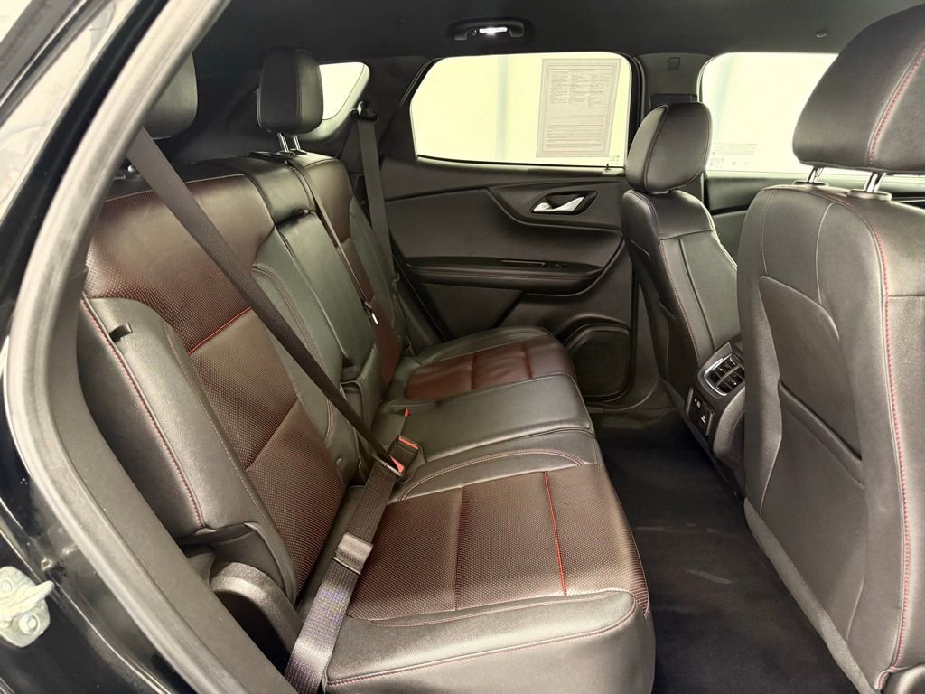 Used 2025 Chevrolet Blazer RS image 25