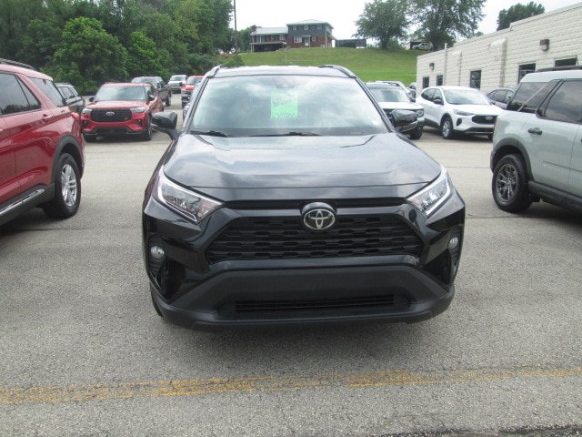 Used 2020 Toyota RAV4 XLE w/ All Weather Liner Package AWD/4WD image 3
