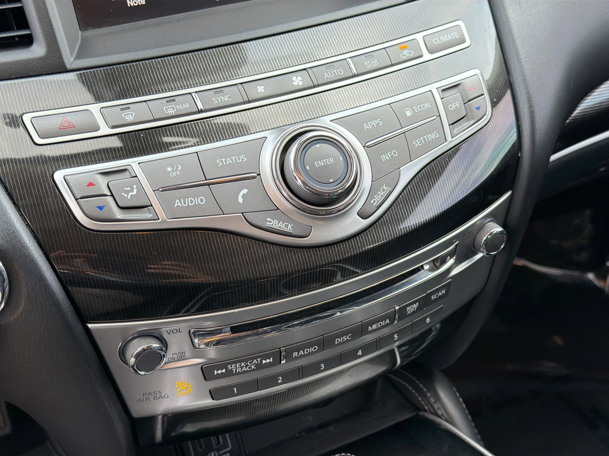 Used 2020 INFINITI QX60 Luxe image 33