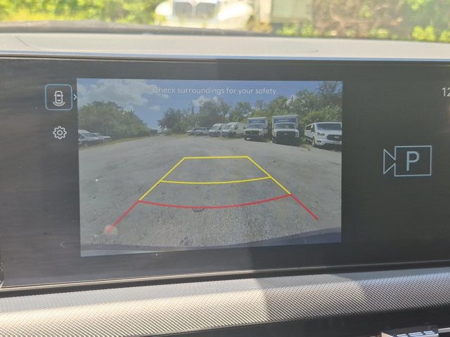 Used 2025 Hyundai Sonata SEL FWD image 17