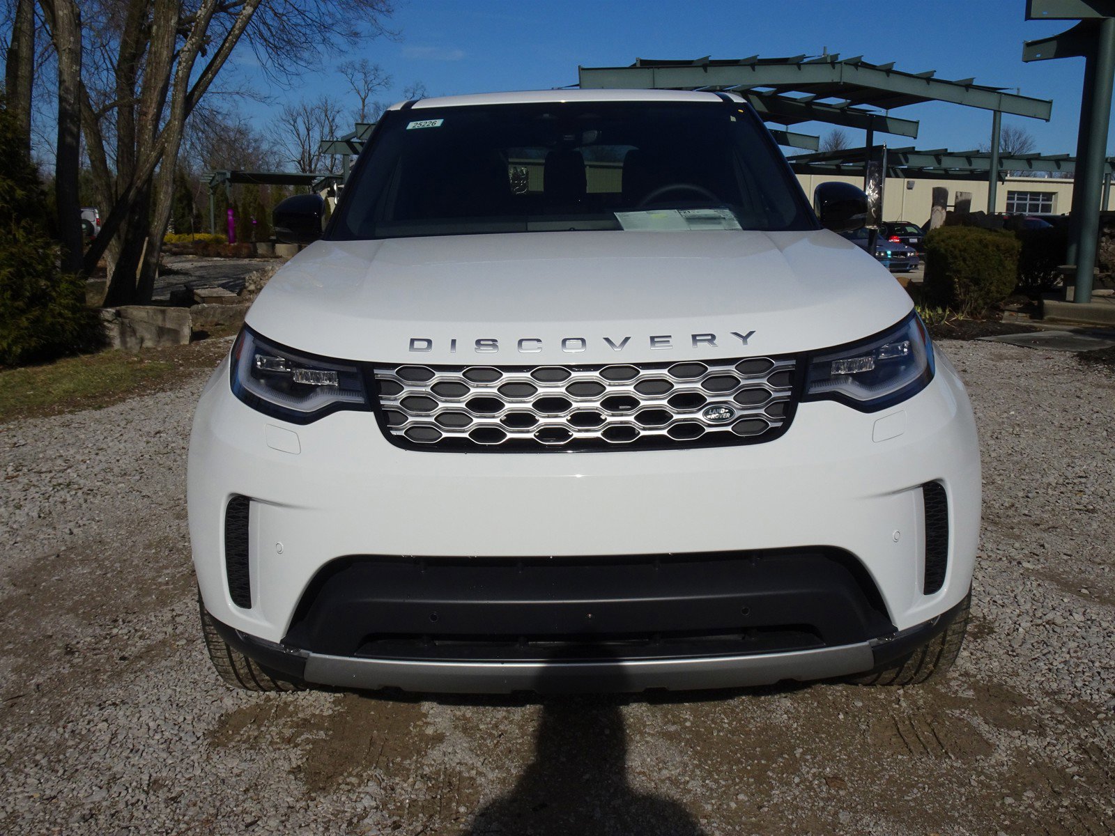 New 2025 Land Rover Discovery S image 14