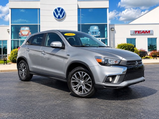 Used 2018 Mitsubishi Outlander Sport SE FWD image 1