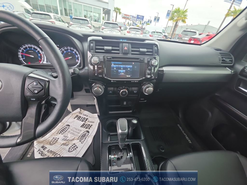 Used 2017 Toyota 4Runner TRD Off-Road Premium AWD/4WD image 15