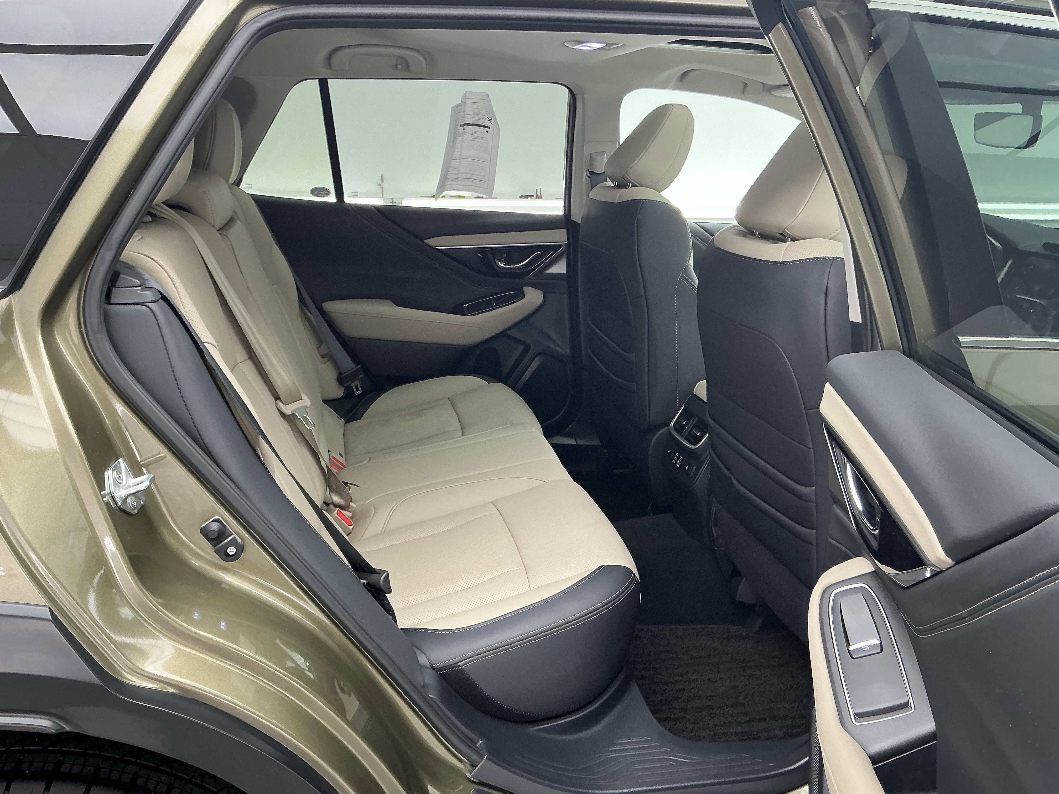 Used 2024 Subaru Outback Limited XT image 23