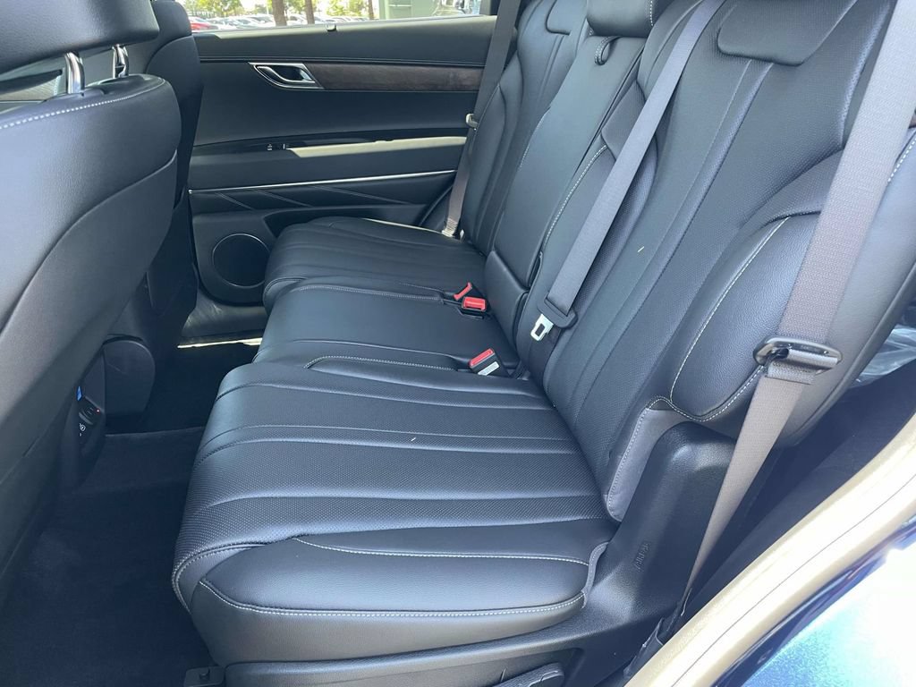 New 2026 Genesis GV80 2.5T Select AWD/4WD image 23