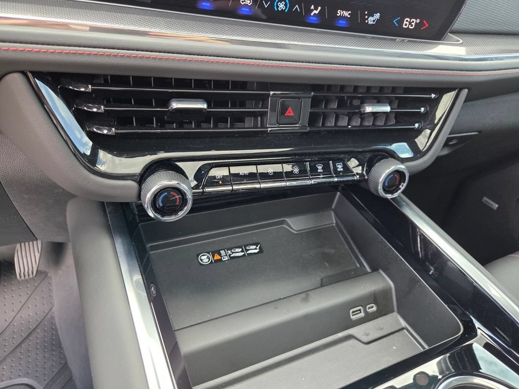Used 2025 Chevrolet Tahoe RST w/ Comfort Package RWD image 28