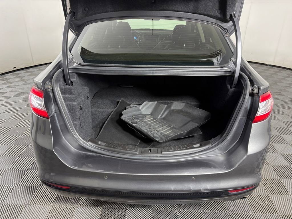 Used 2014 Ford Fusion Titanium FWD image 28