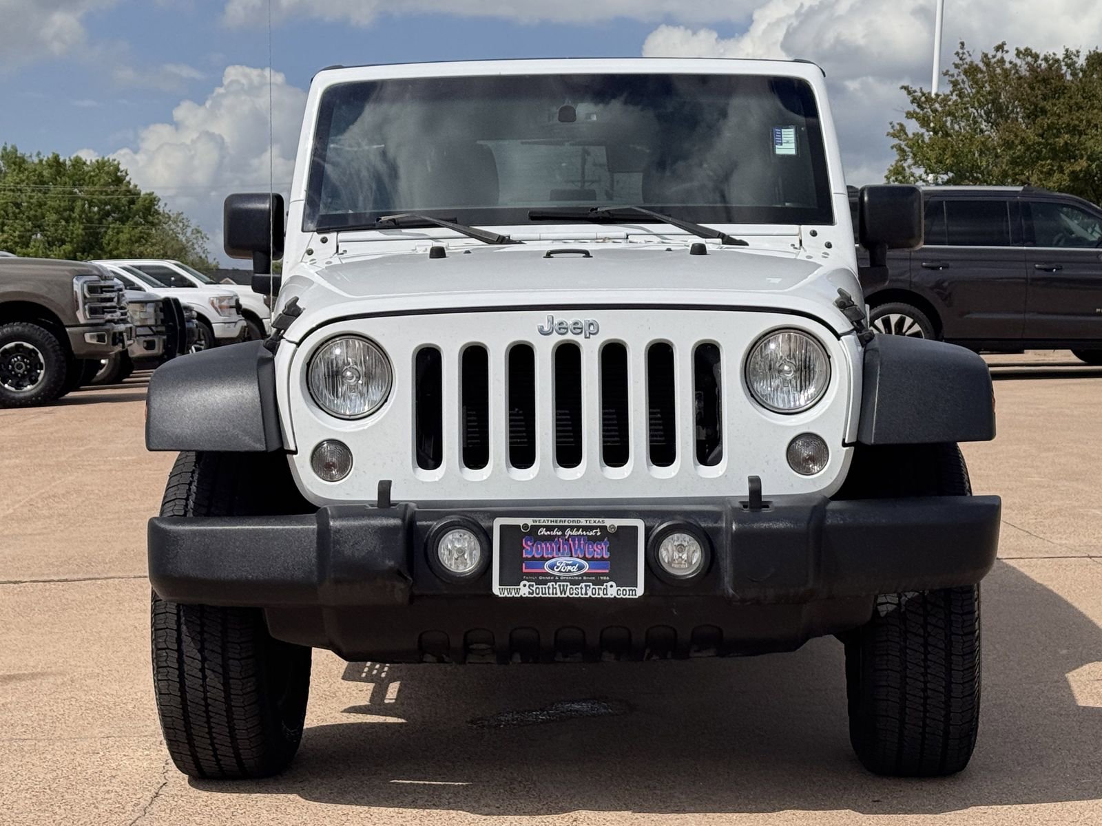 Used 2018 Jeep Wrangler Unlimited Sport S AWD/4WD image 9