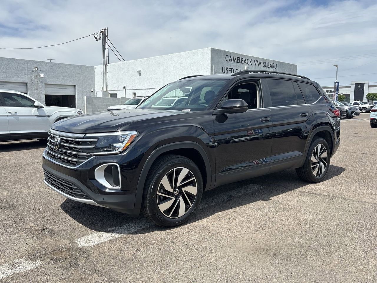 New 2026 Volkswagen Atlas SE image 1