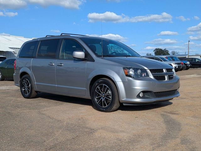 Used 2019 Dodge Grand Caravan GT image 2