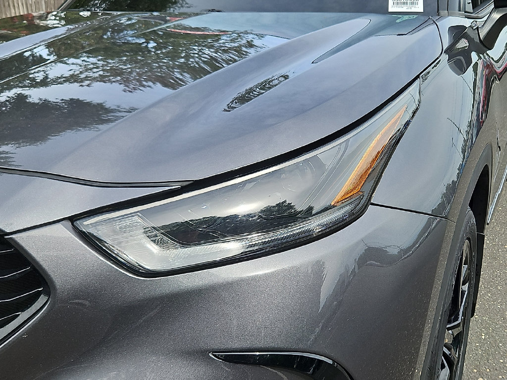Used 2023 Toyota Highlander XSE AWD/4WD image 10