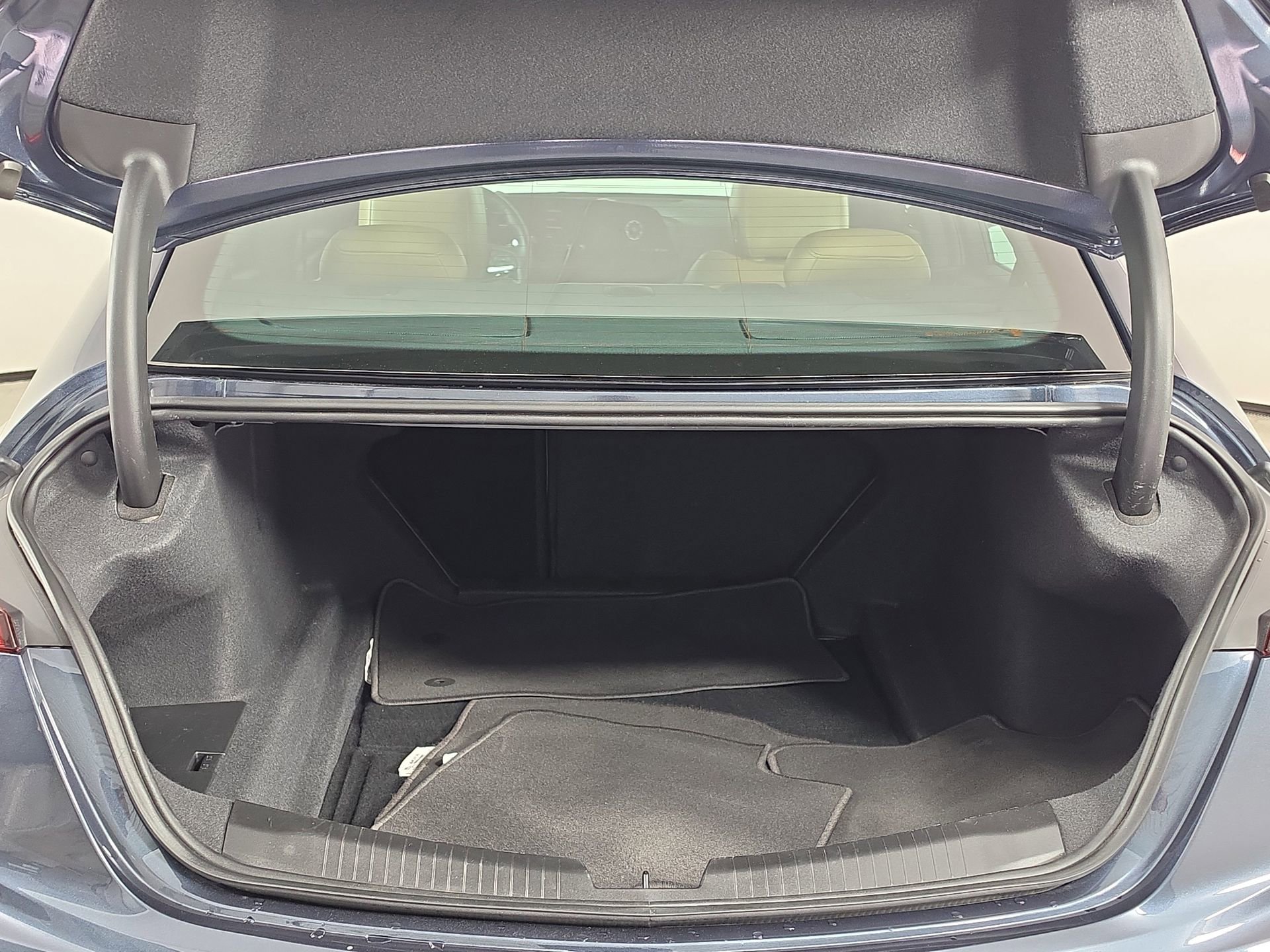 Used 2025 Cadillac CT5 Premium Luxury RWD image 13