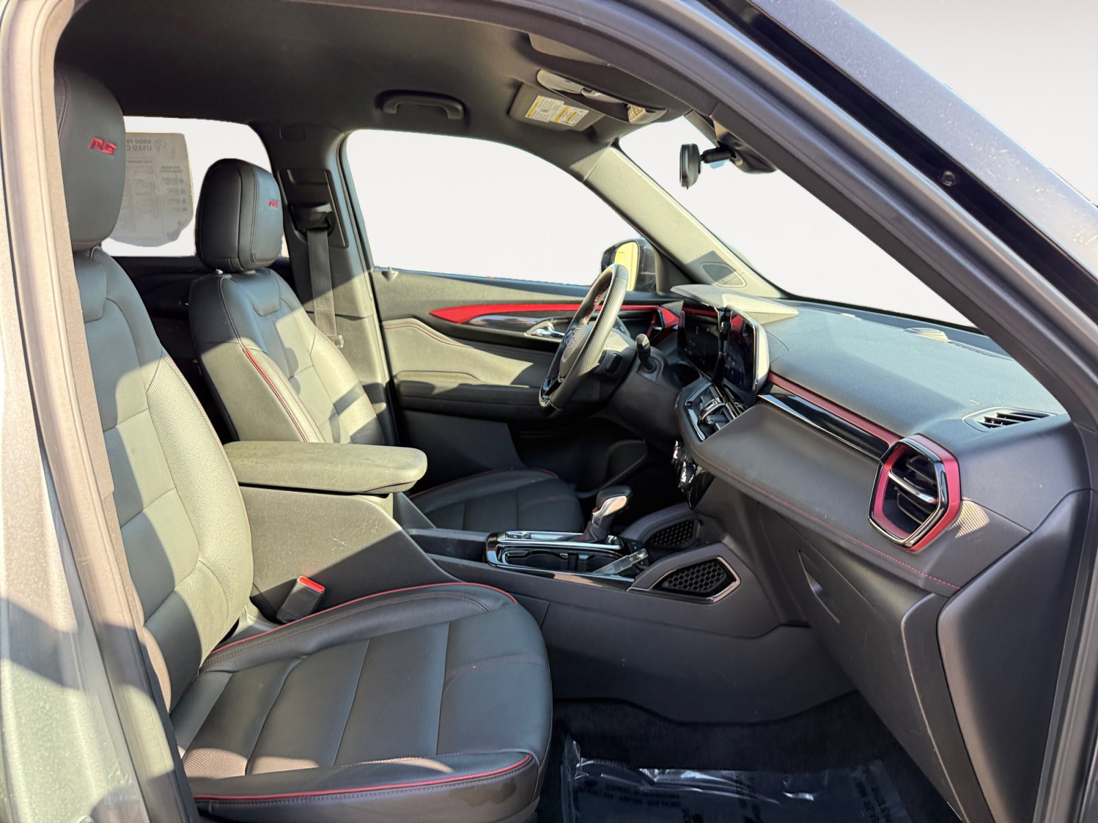 Used 2024 Chevrolet TrailBlazer RS image 19