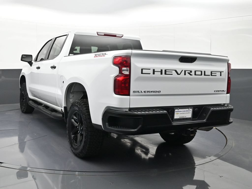 Used 2024 Chevrolet Silverado 1500 Custom Trail Boss AWD/4WD image 3