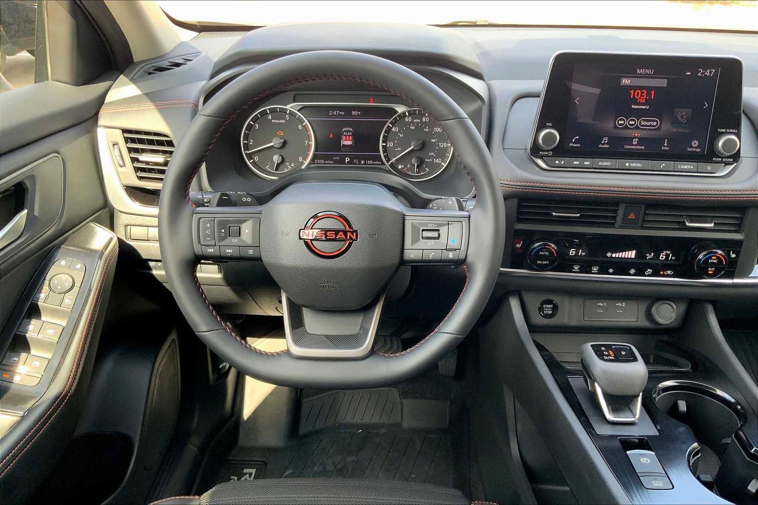 Certified 2025 Nissan Rogue SV image 5