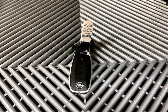 New 2025 Nissan Pathfinder Platinum w/ Cargo Package image 12