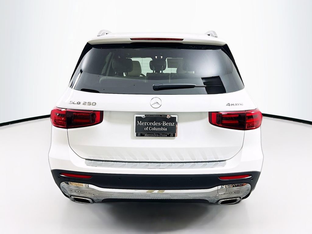 Certified 2025 Mercedes-Benz GLB 250 4MATIC image 6